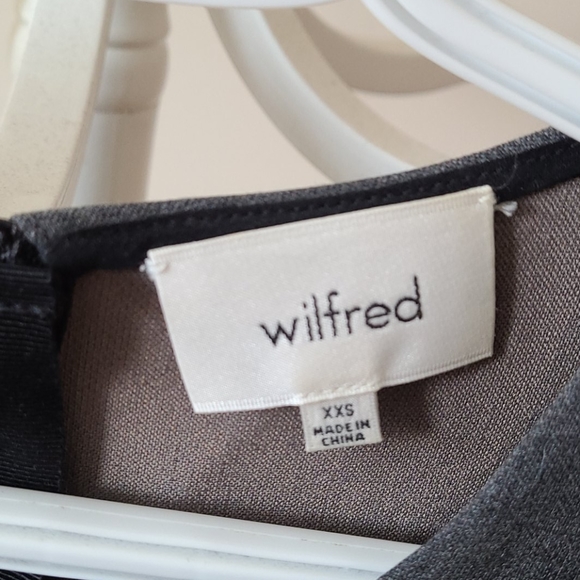 Wilfred Aritzia dress - Picture 3 of 4